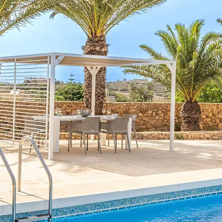 Sinjura Villa Xagħra