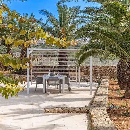 Sinjura * Xagħra